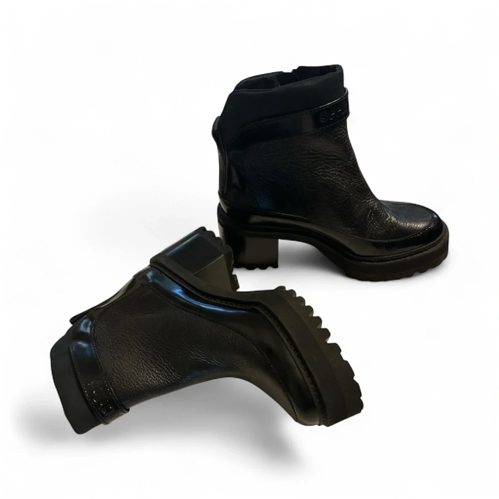 NEVER WORN! See By Chloe Black Ankle Boot - Picture 7 of 7